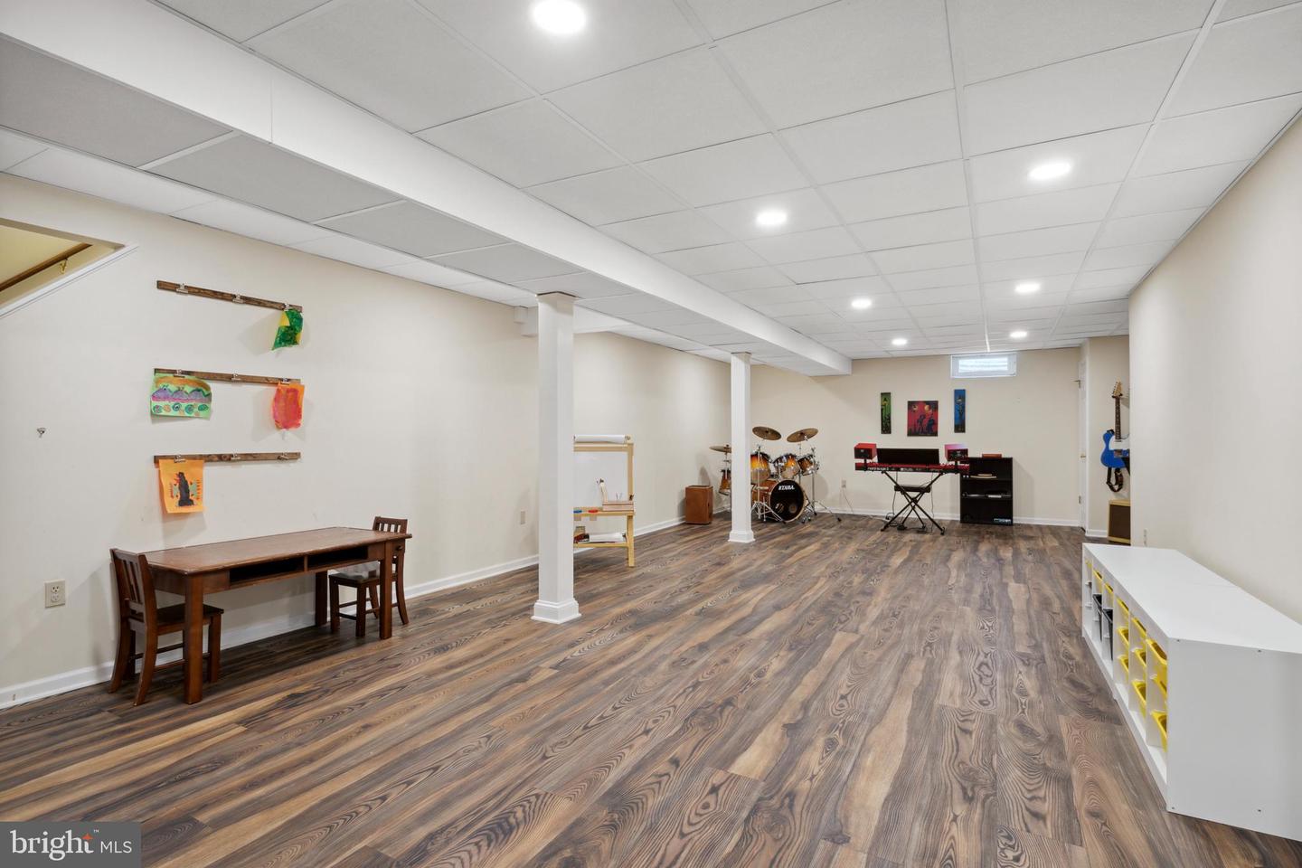 910 Wharton Cir