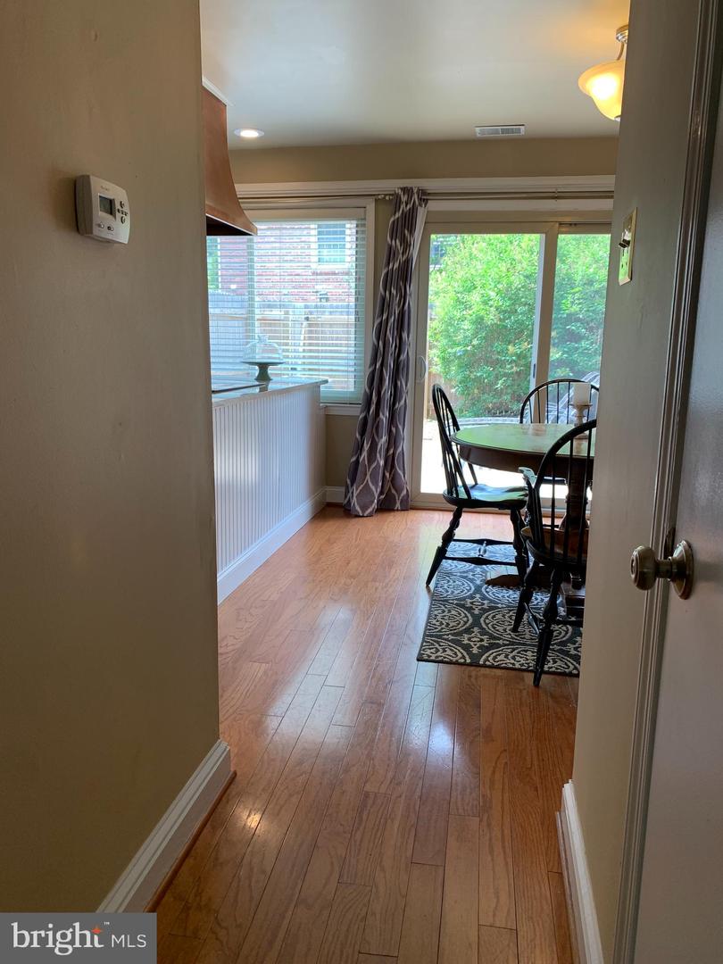 184 Albemarle Dr