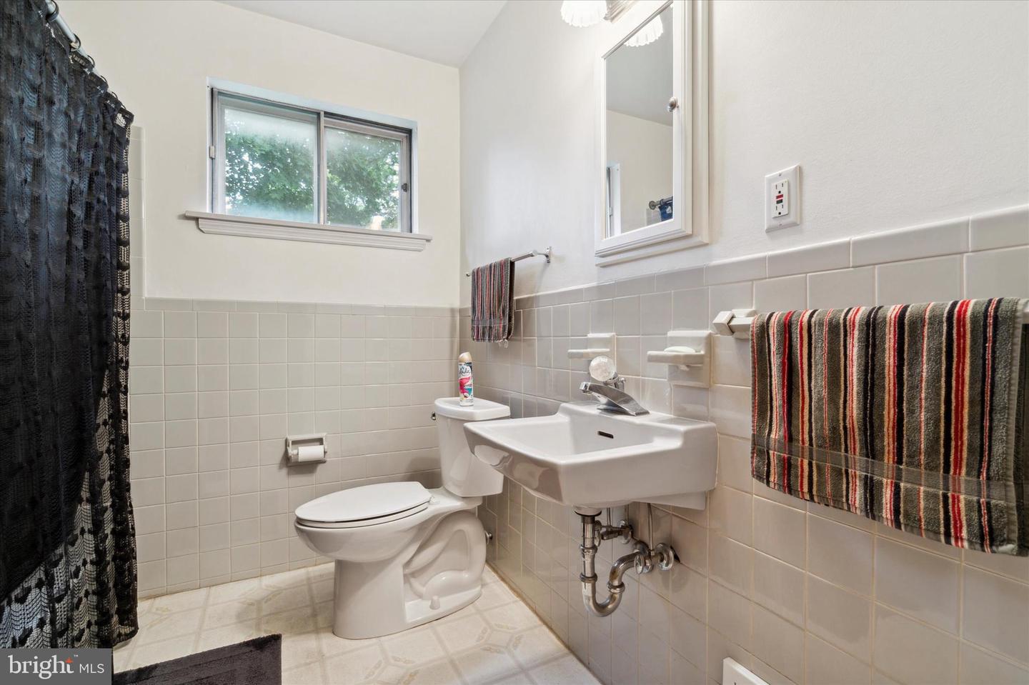 204 Atwood Rd