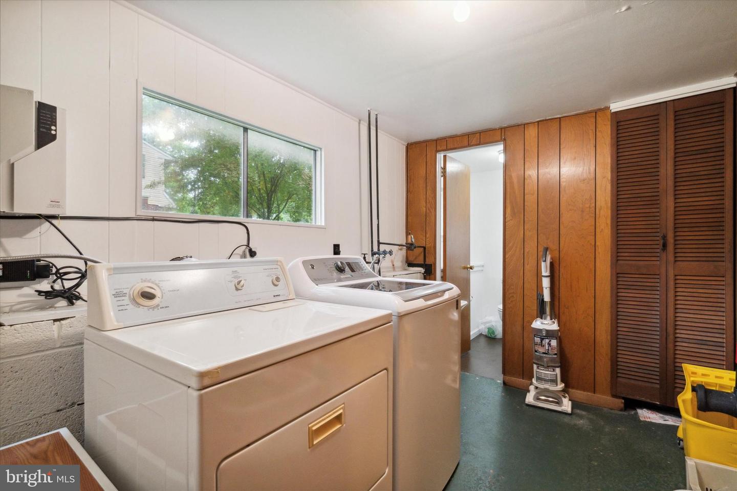 204 Atwood Rd