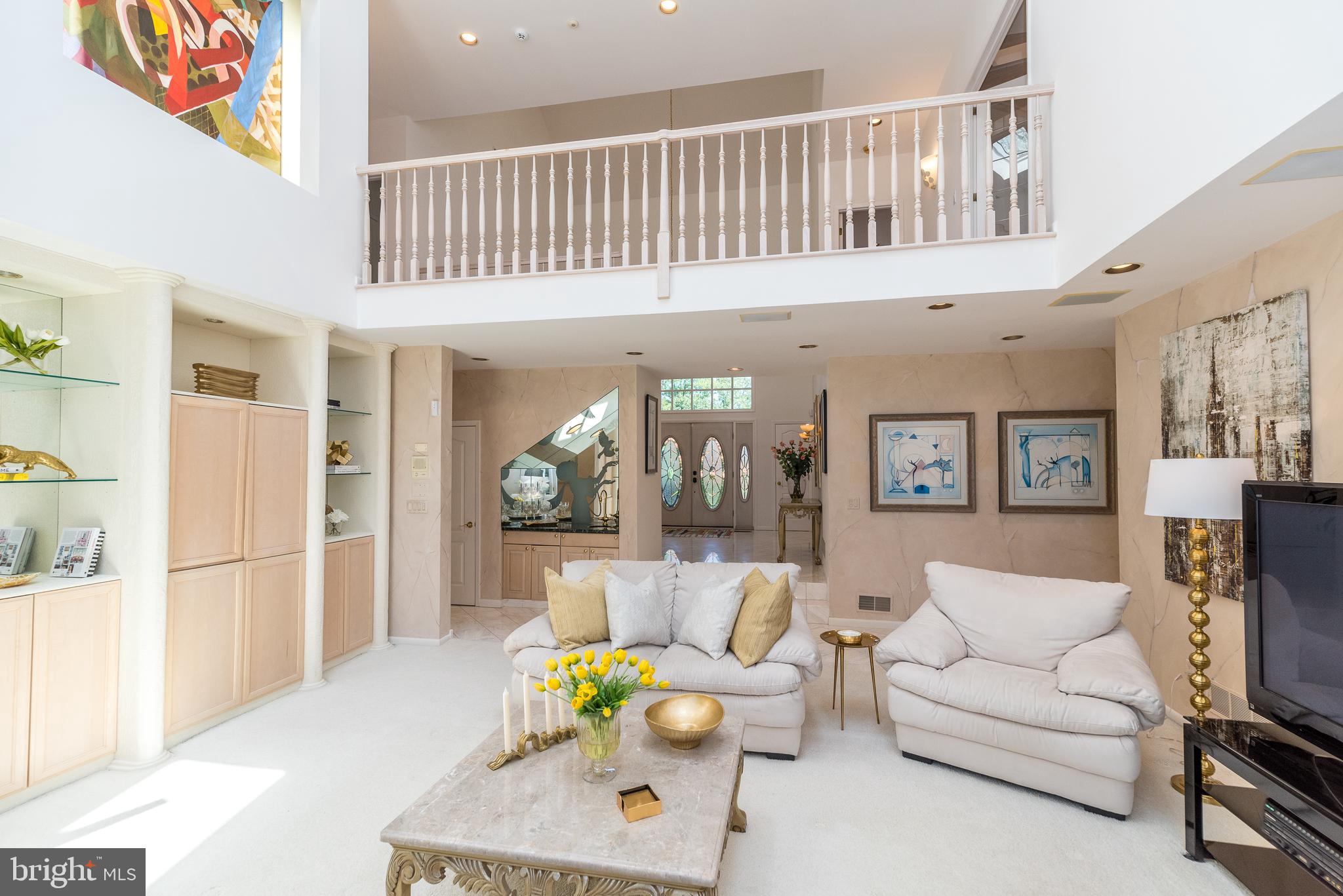 1805 Saxon Ln