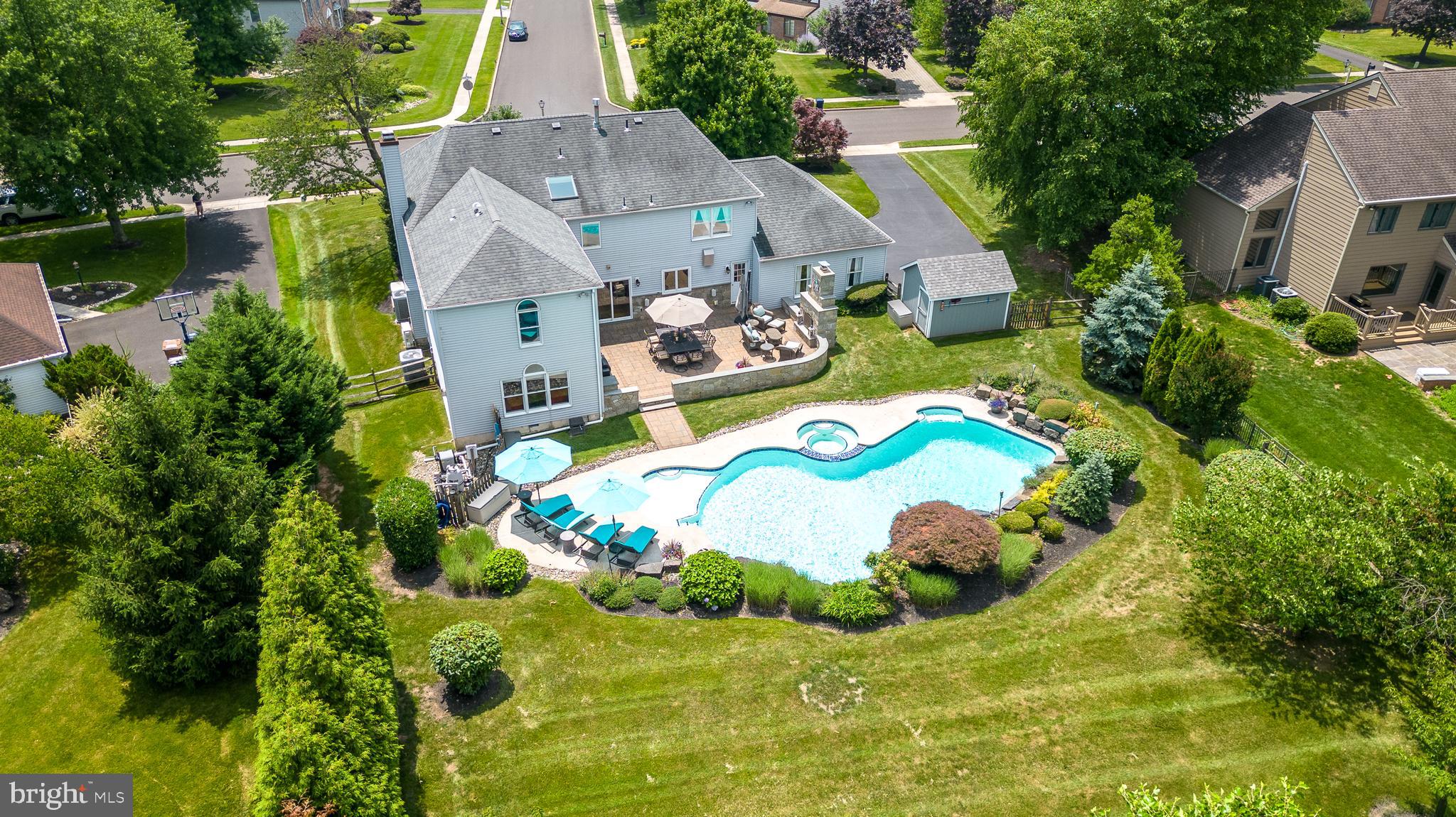 728 Signal Hill Rd