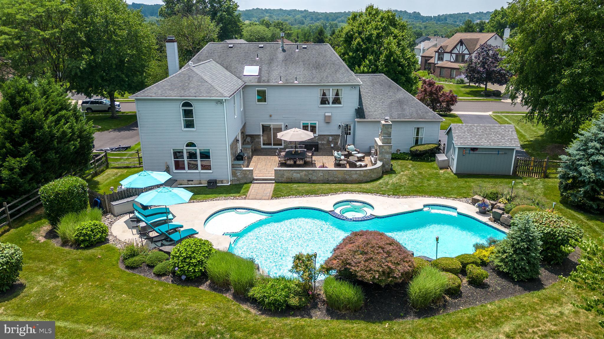 728 Signal Hill Rd