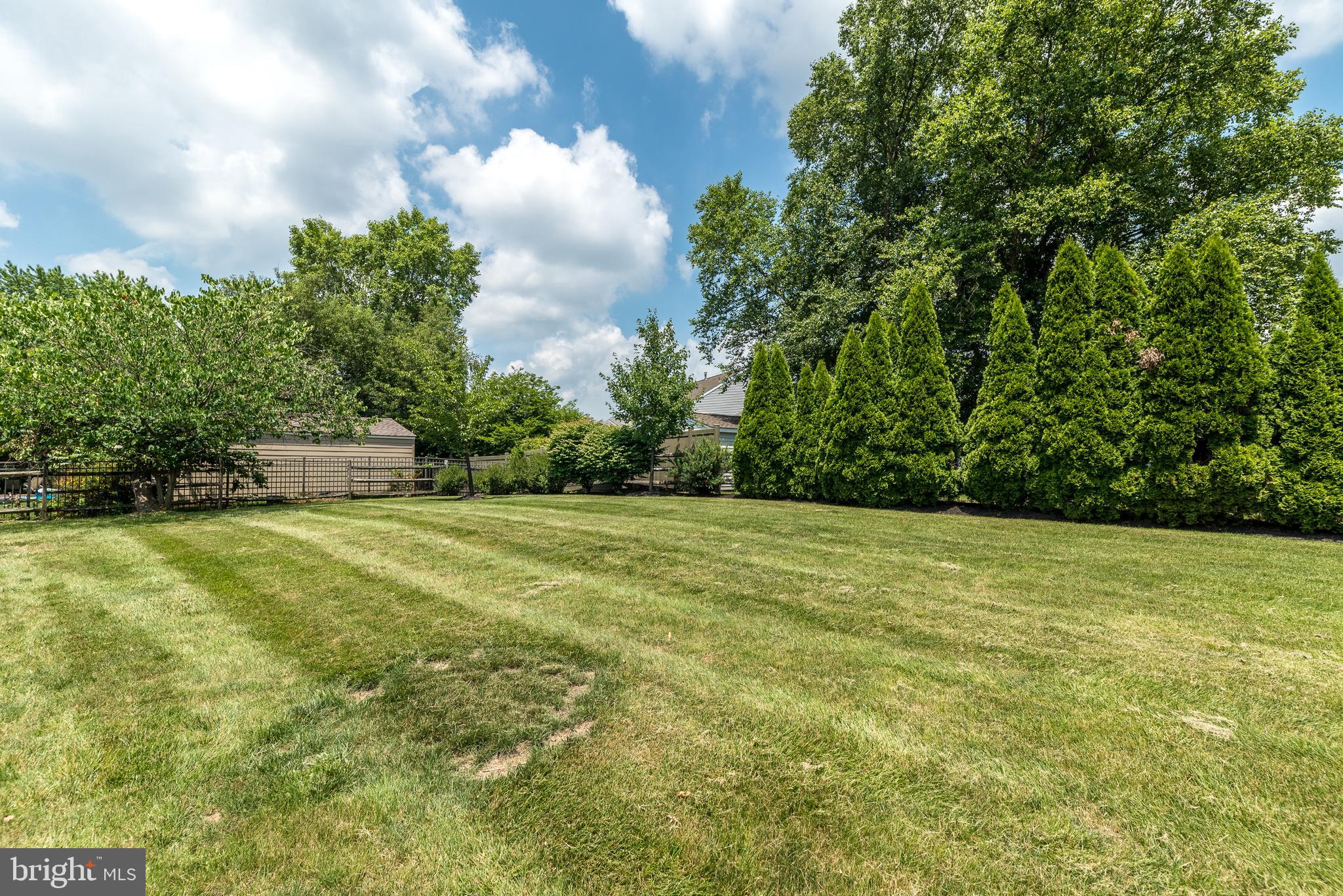 728 Signal Hill Rd
