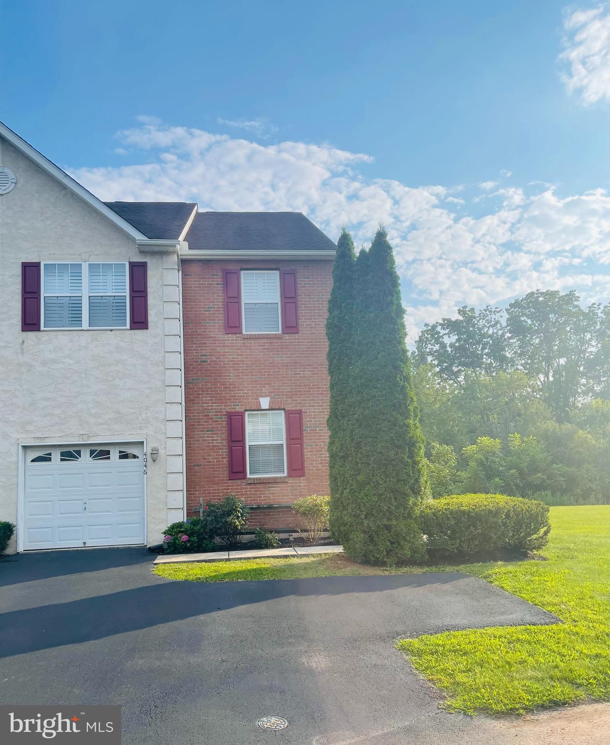 4046 Harmon Ct