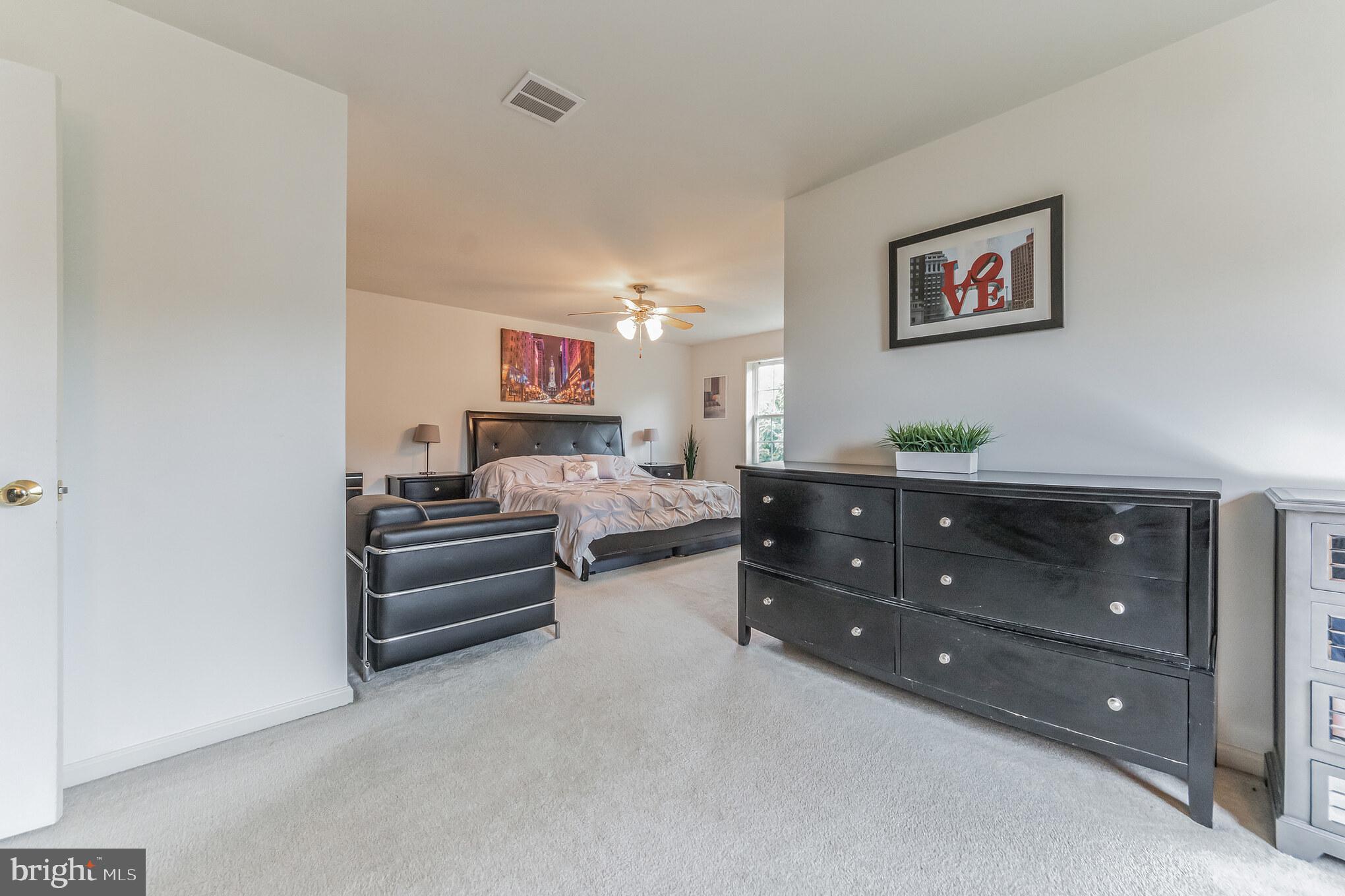 4046 Harmon Ct