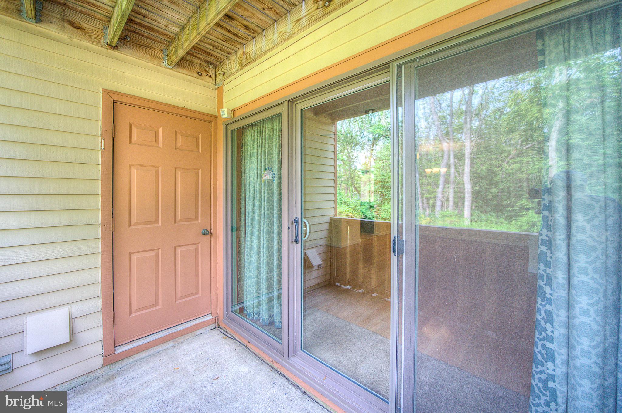 515 Poplar Ct