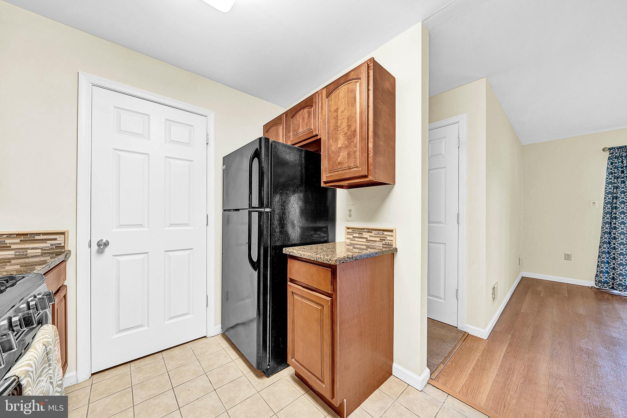 515 Poplar Ct