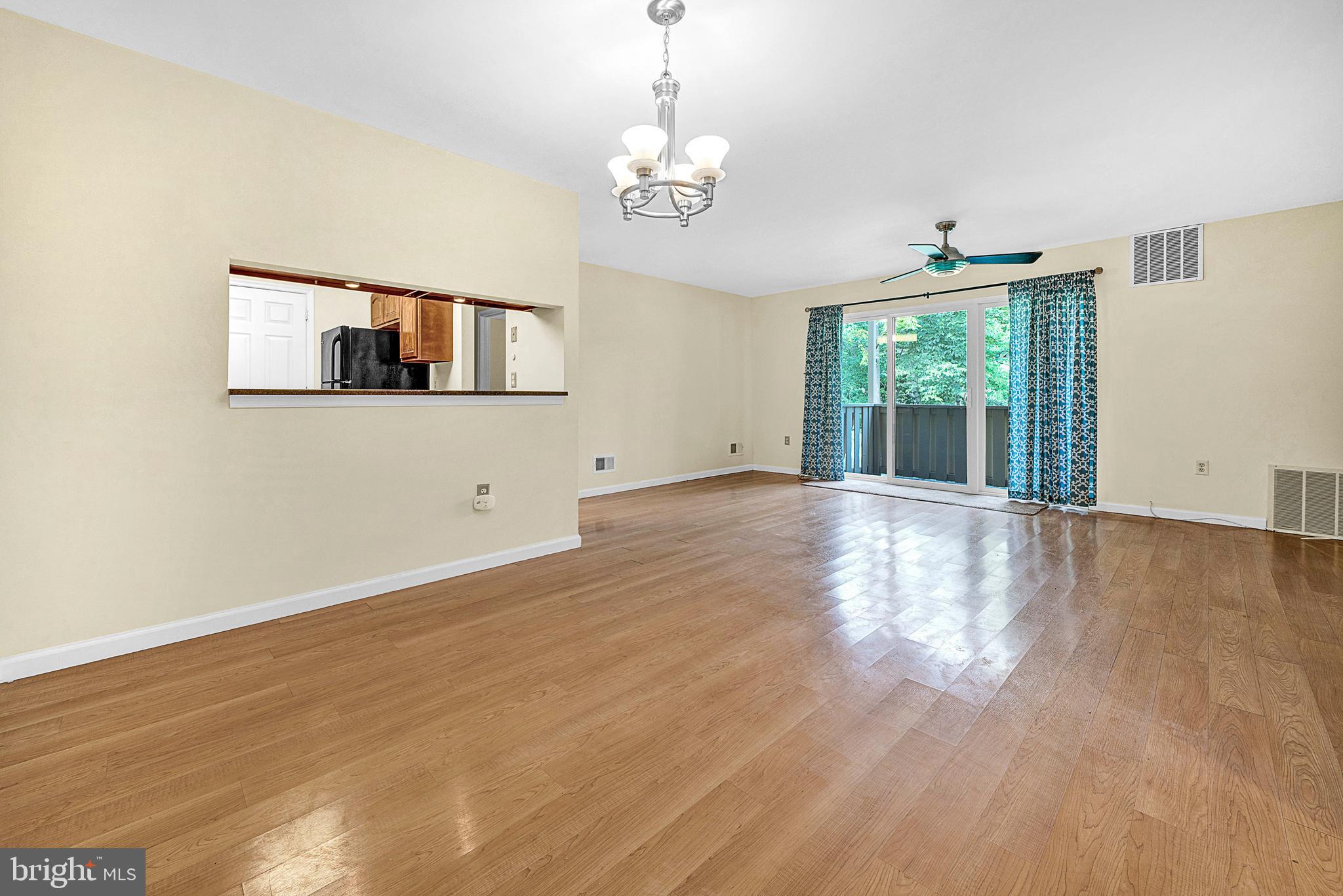 515 Poplar Ct