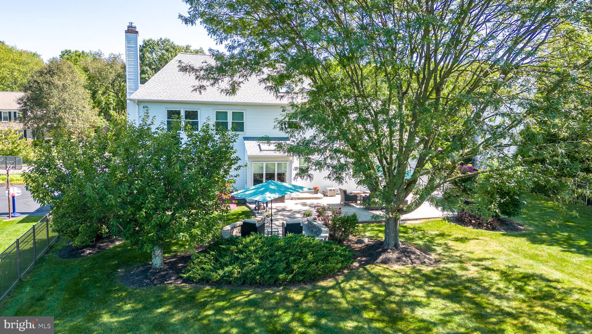 732 Castlewood Dr