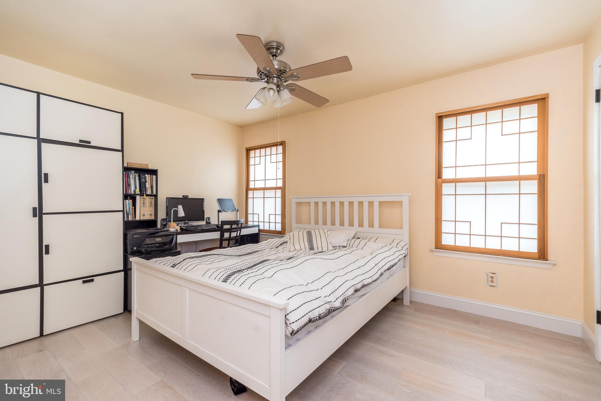 5 Churchill Cir