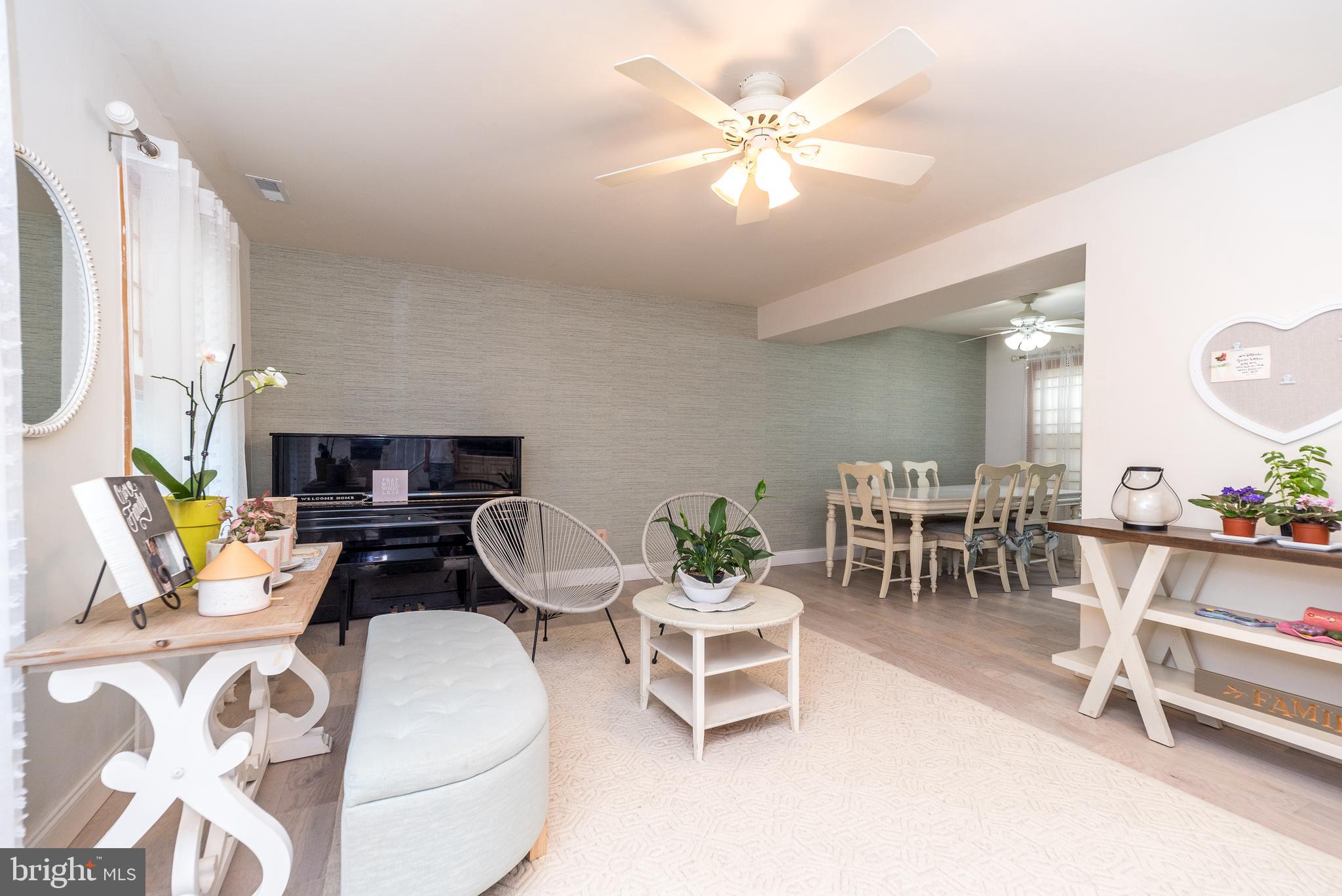 5 Churchill Cir