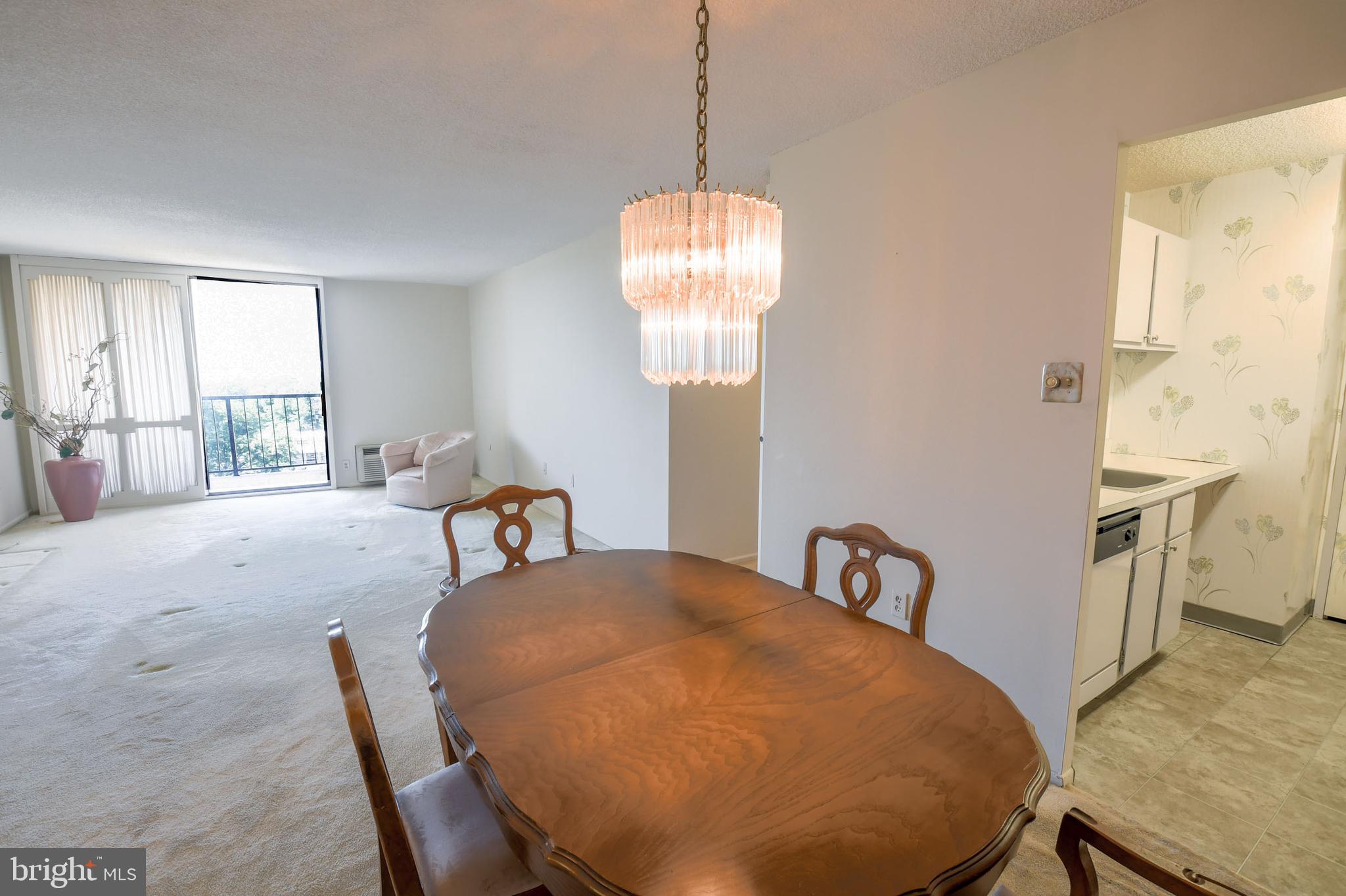 666 W Germantown Pike #2809