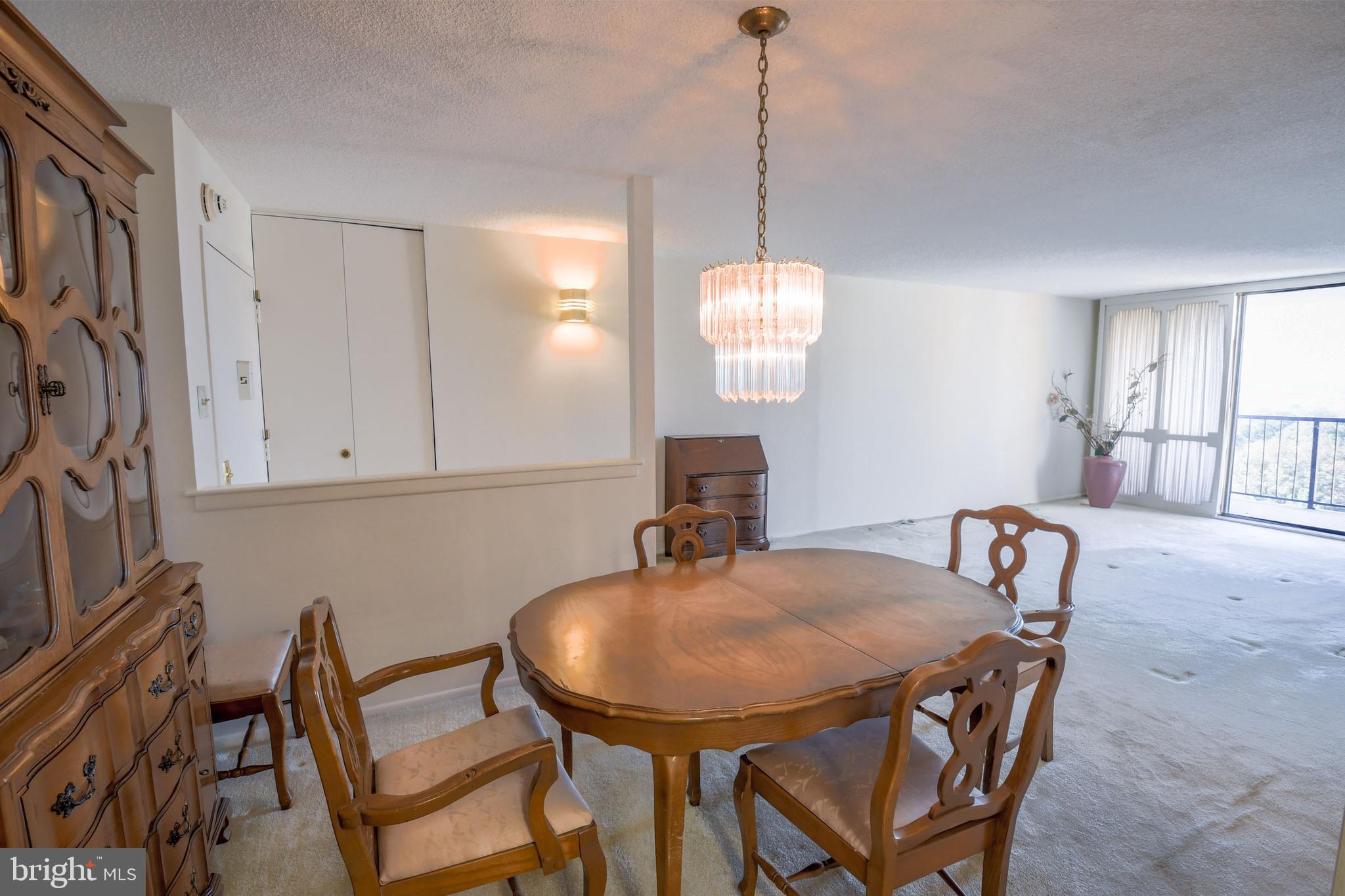 666 W Germantown Pike #2809