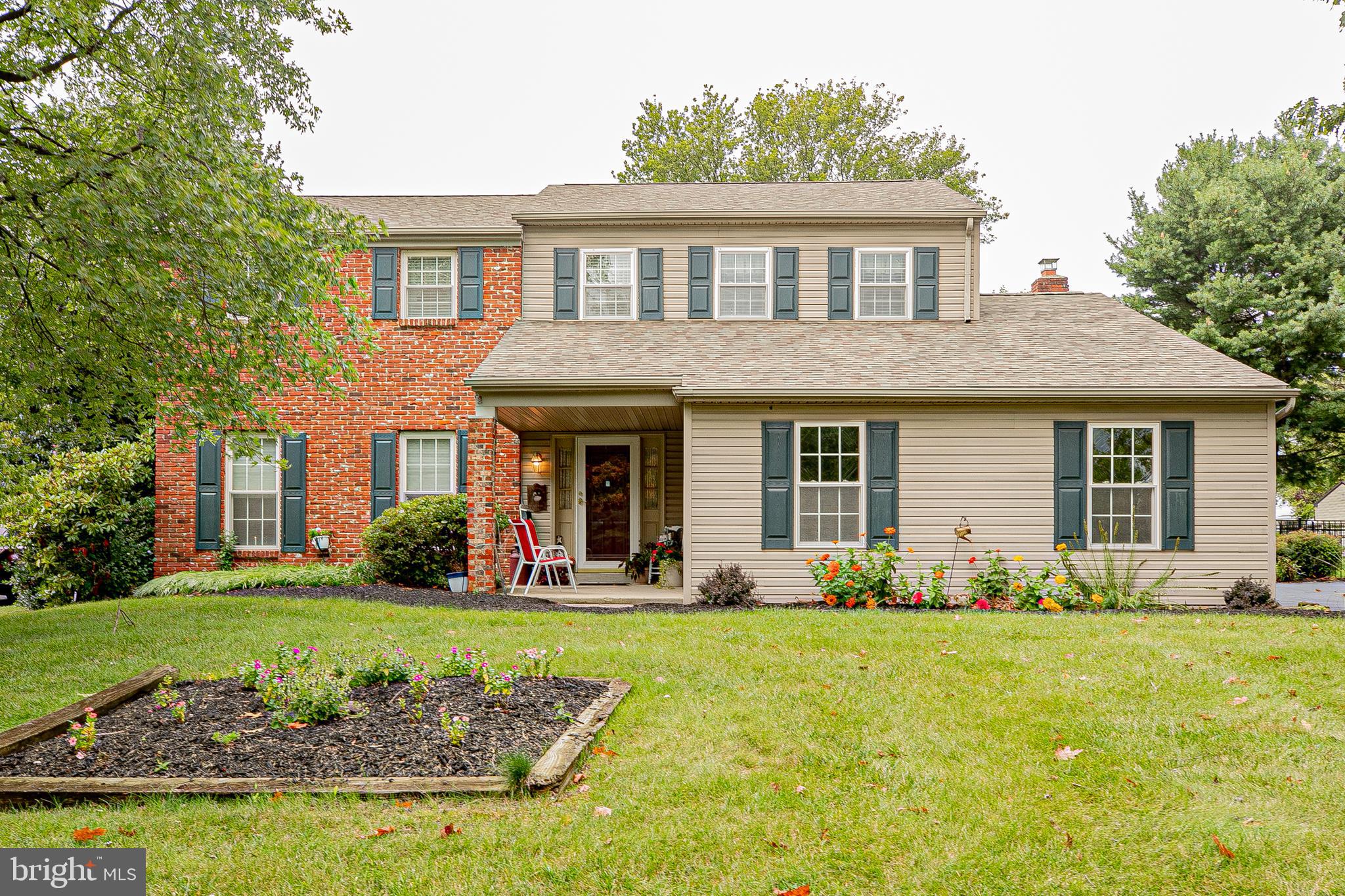 3012 Walker Ln