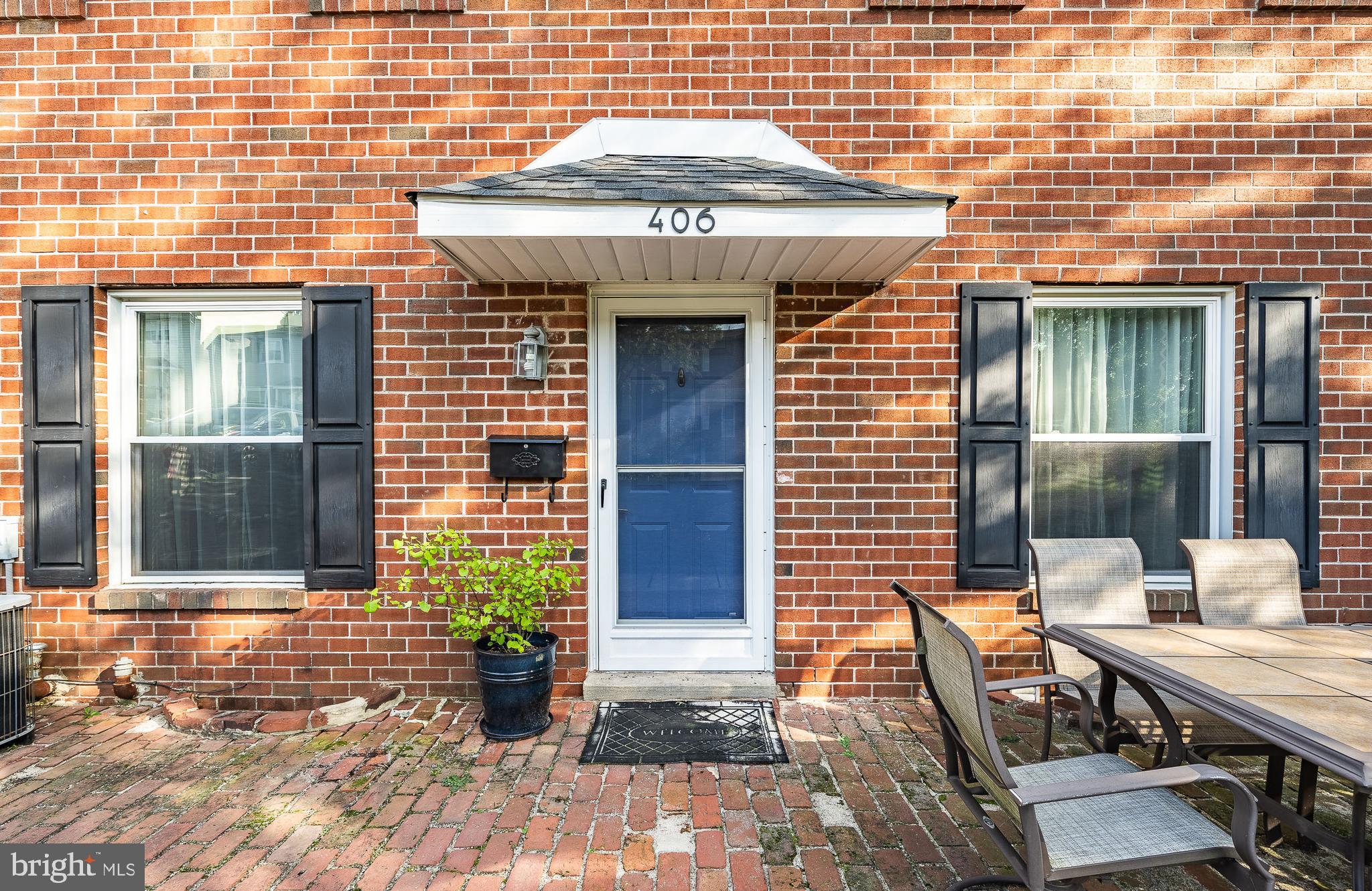 406 Whitpain Hls
