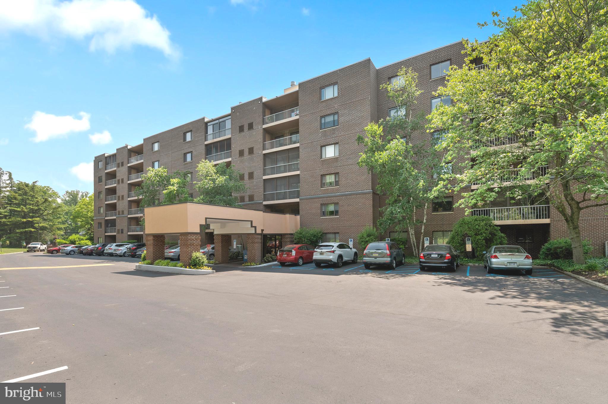 1219 W Rd #209
