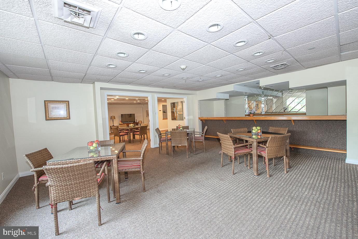 1219 W Rd #209