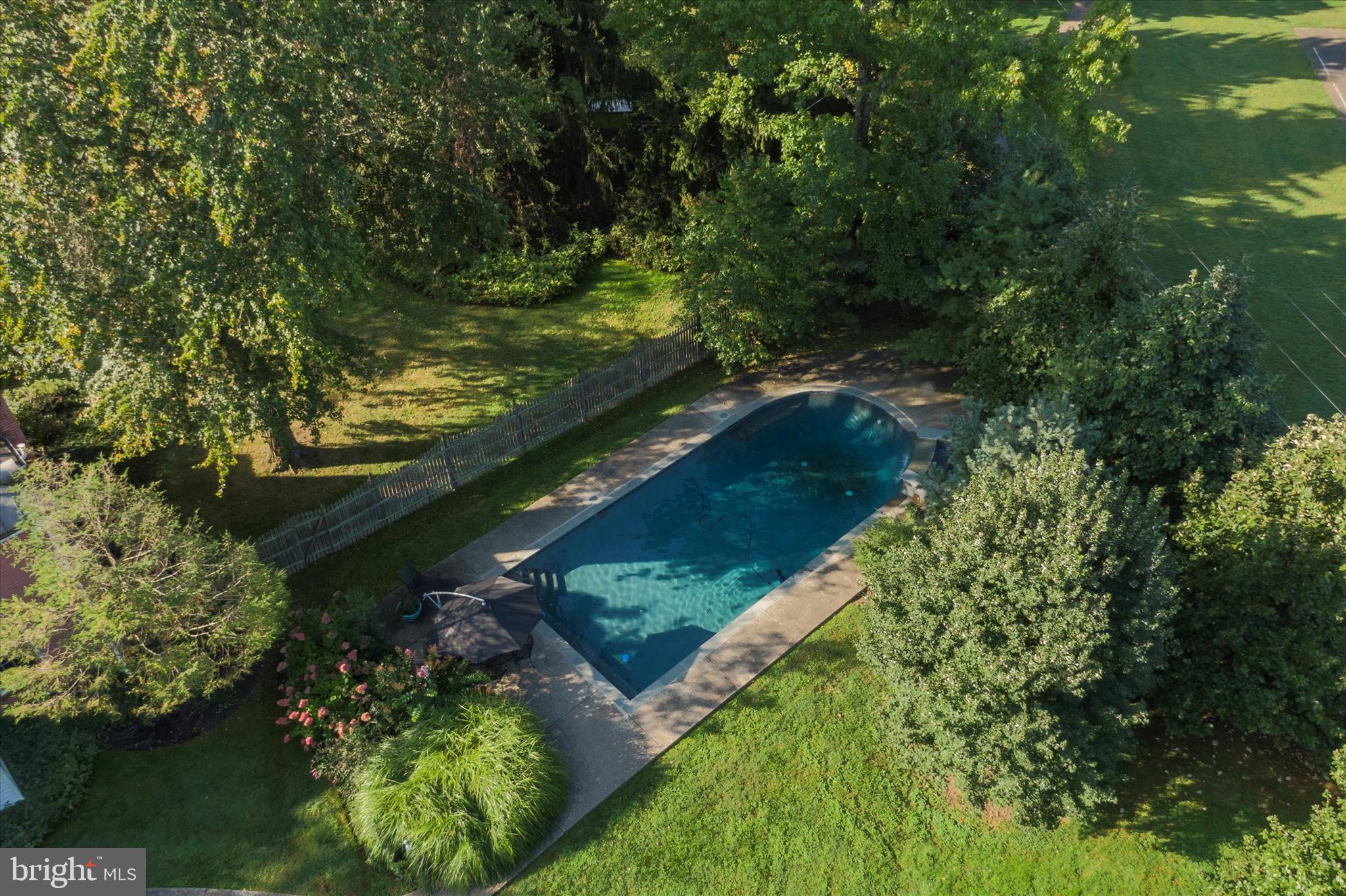 825 Symphony Ln