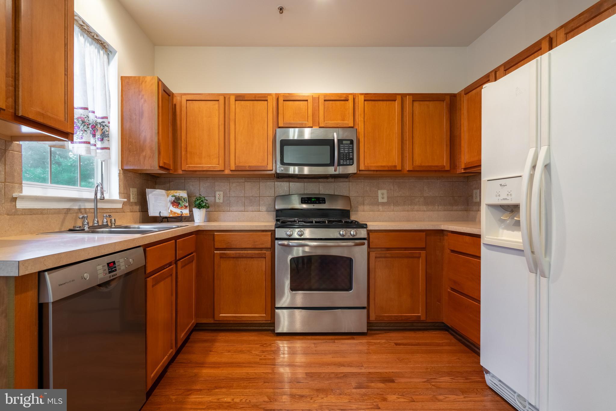 202 Picket Post Ct