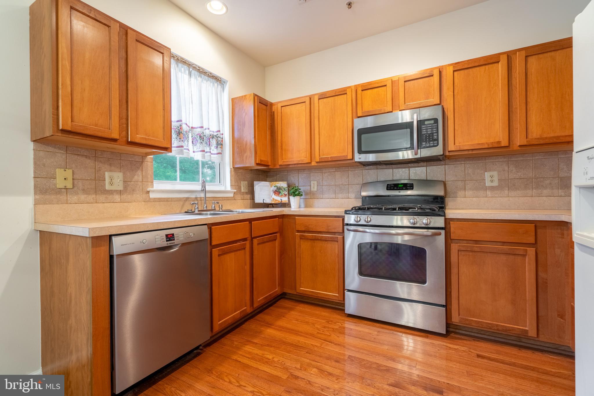 202 Picket Post Ct
