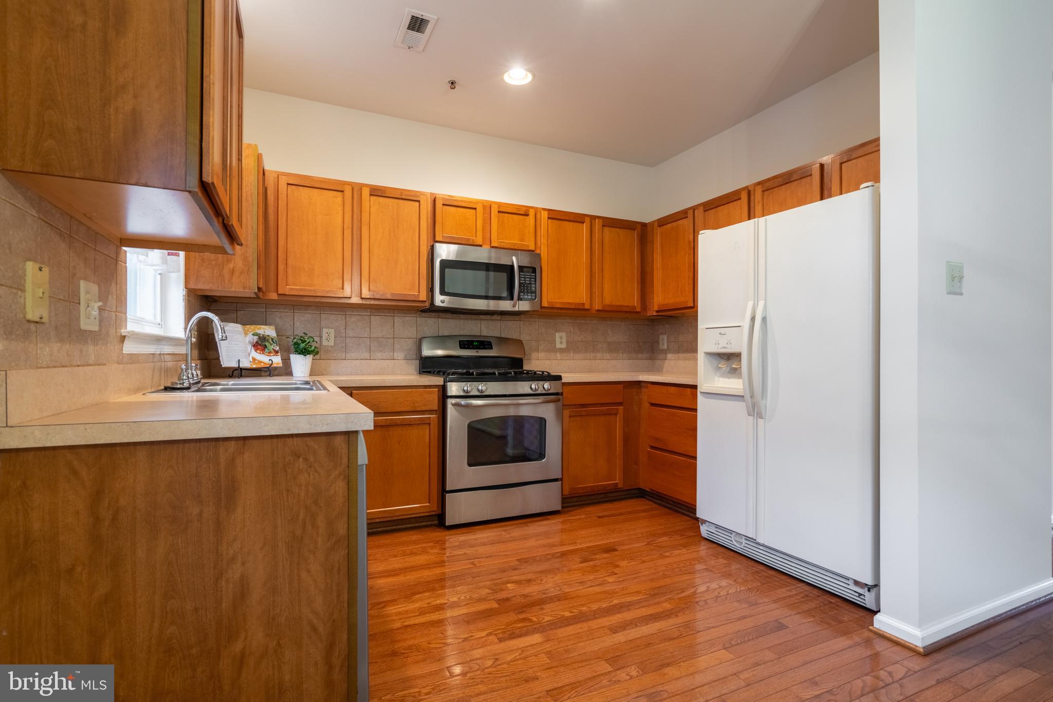 202 Picket Post Ct