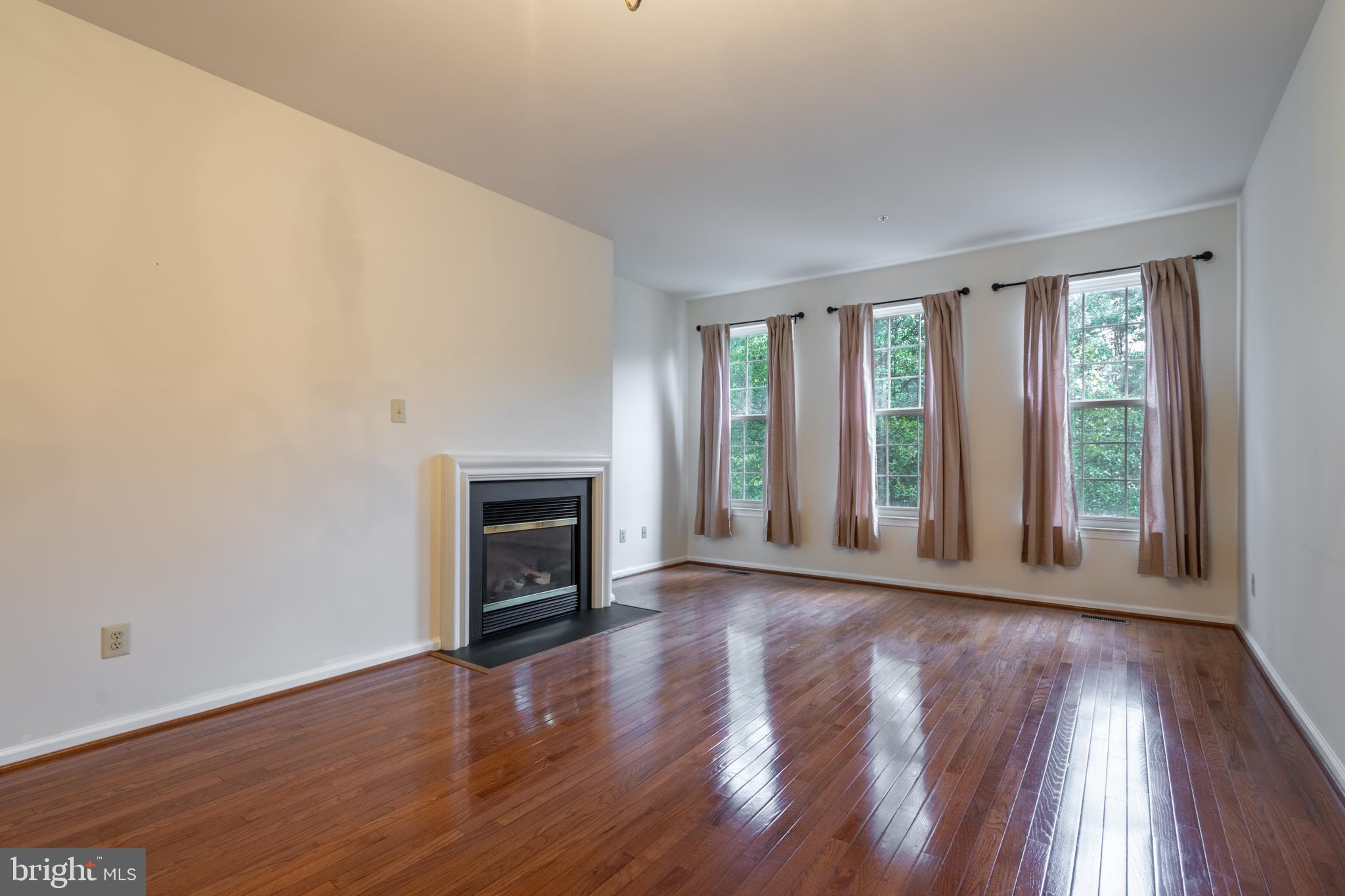 202 Picket Post Ct