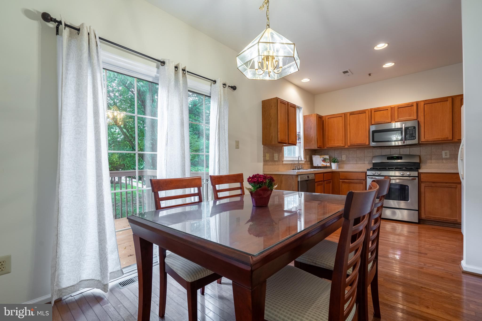 202 Picket Post Ct