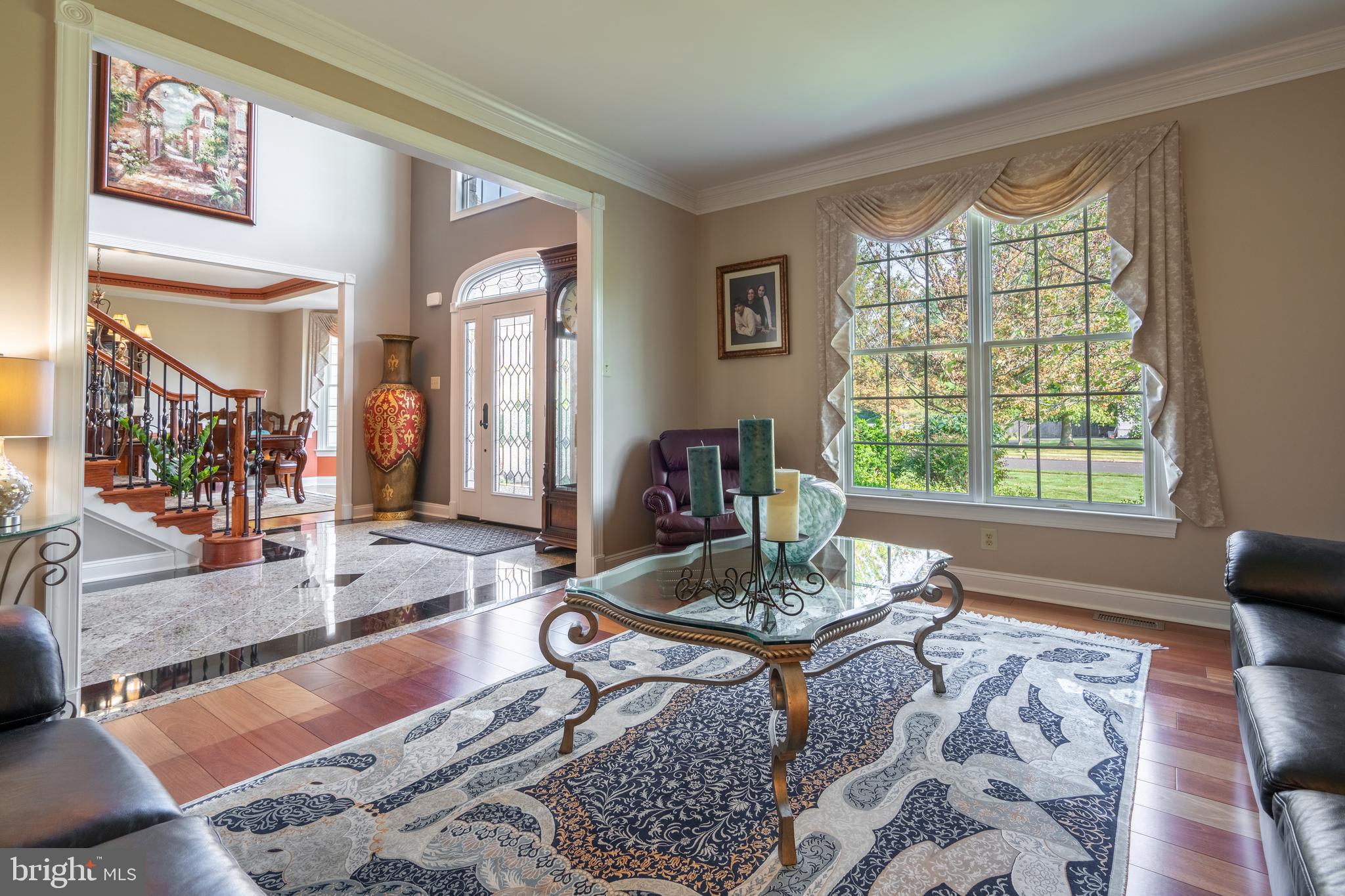 724 Chapel Hill West Ln