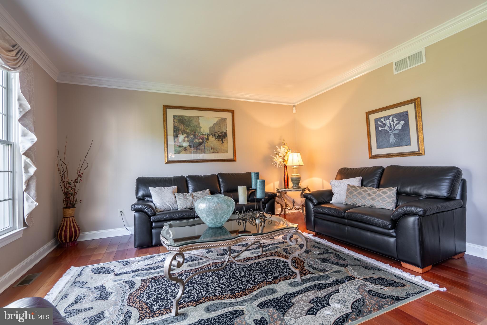 724 Chapel Hill West Ln