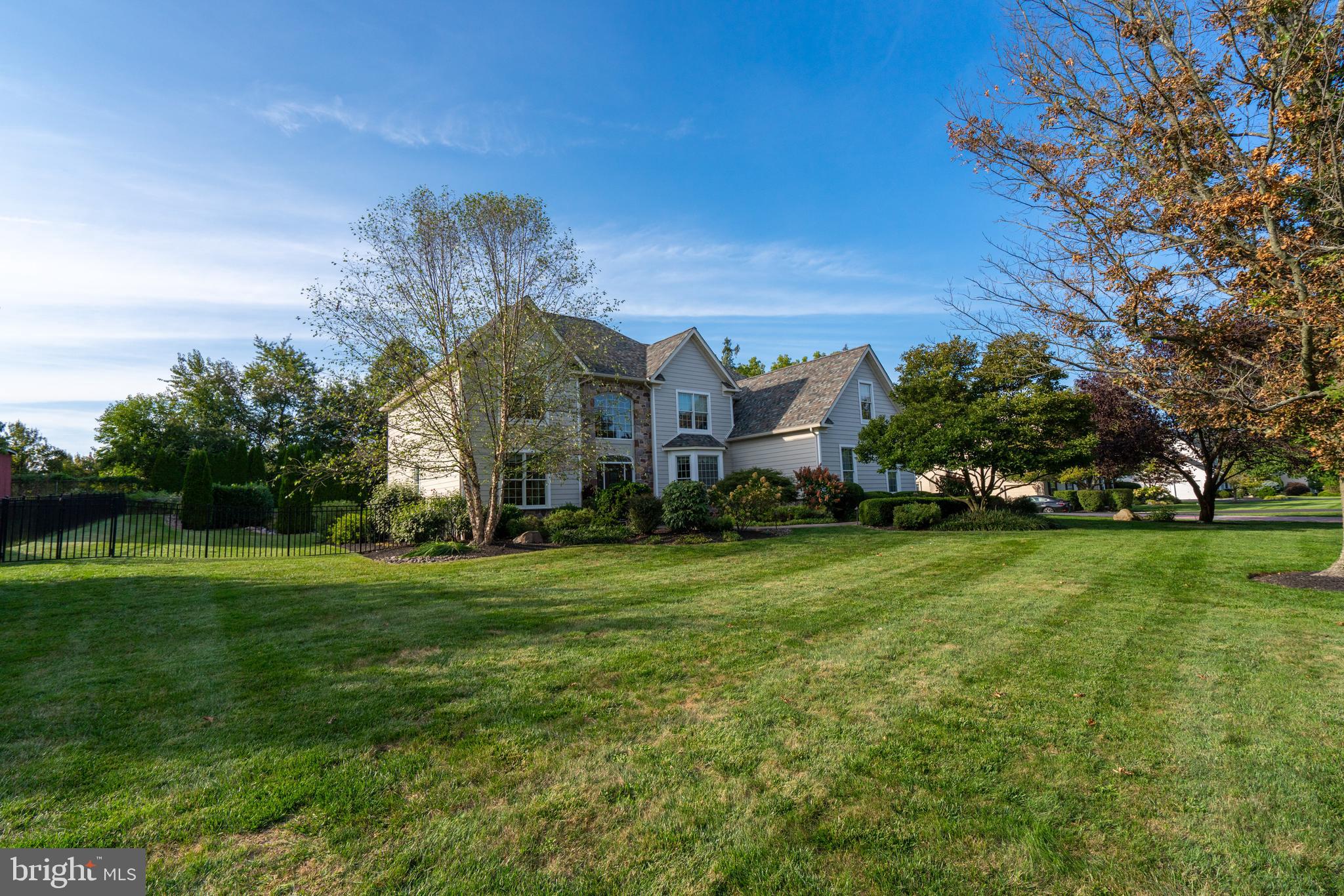 724 Chapel Hill West Ln