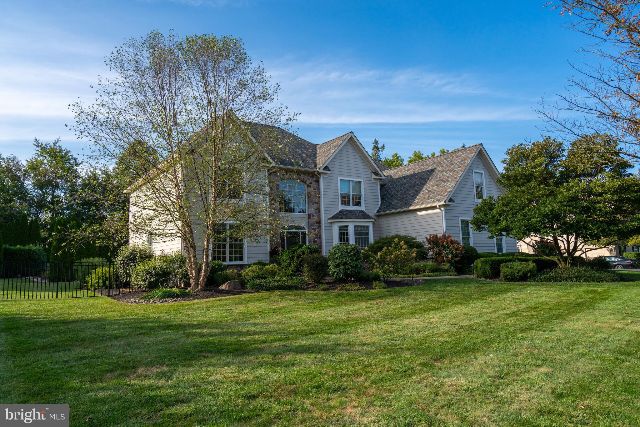 724 Chapel Hill West Ln