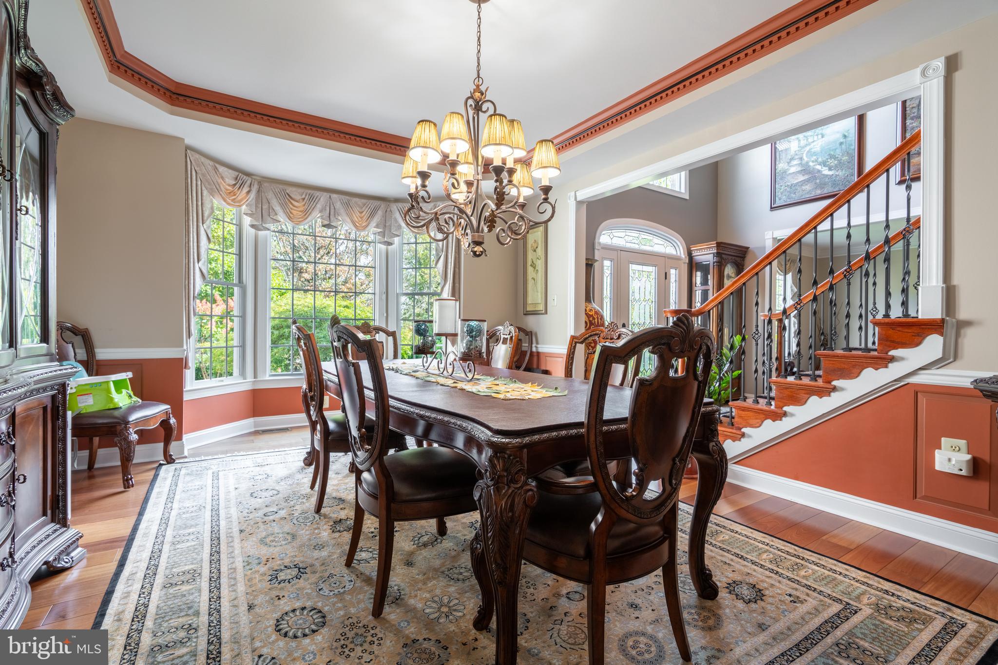 724 Chapel Hill West Ln