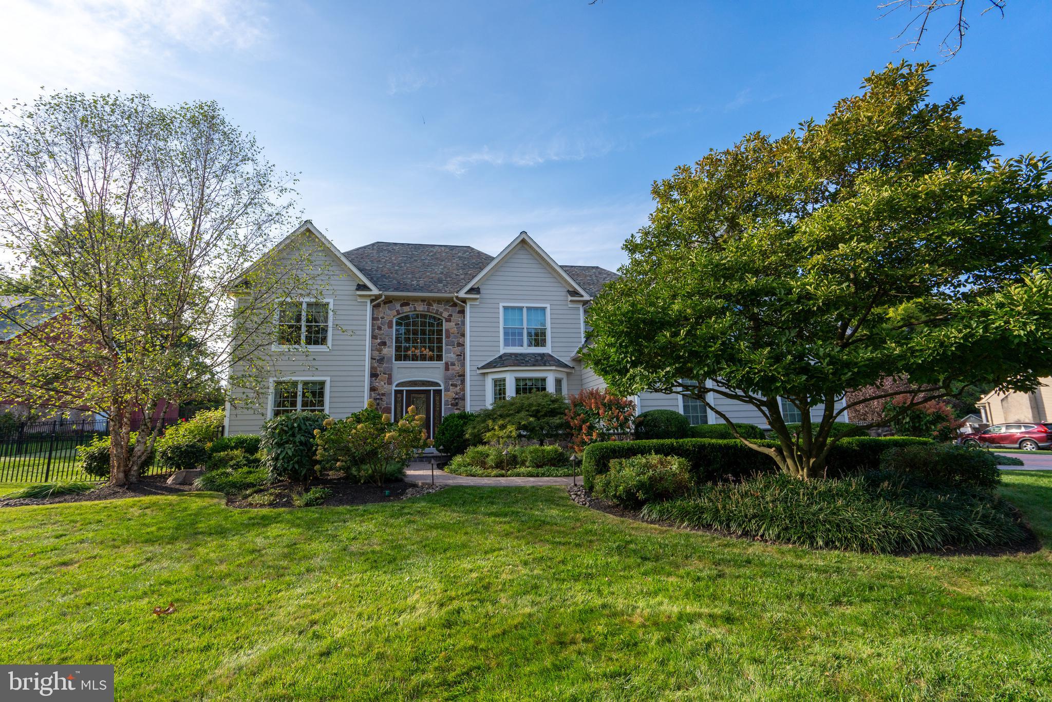 724 Chapel Hill West Ln