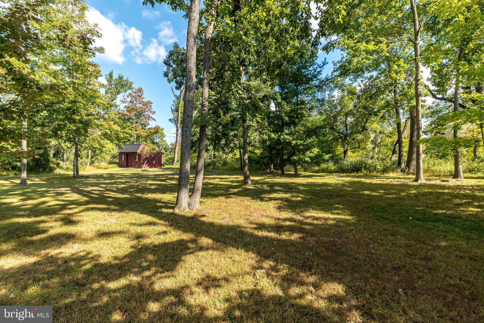 1581 Campus Dr