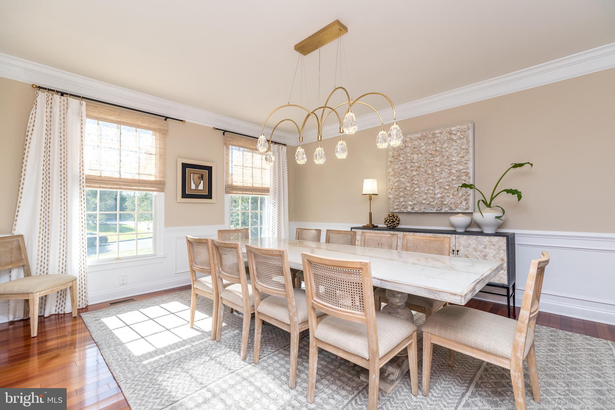 1367 Worthington Ct