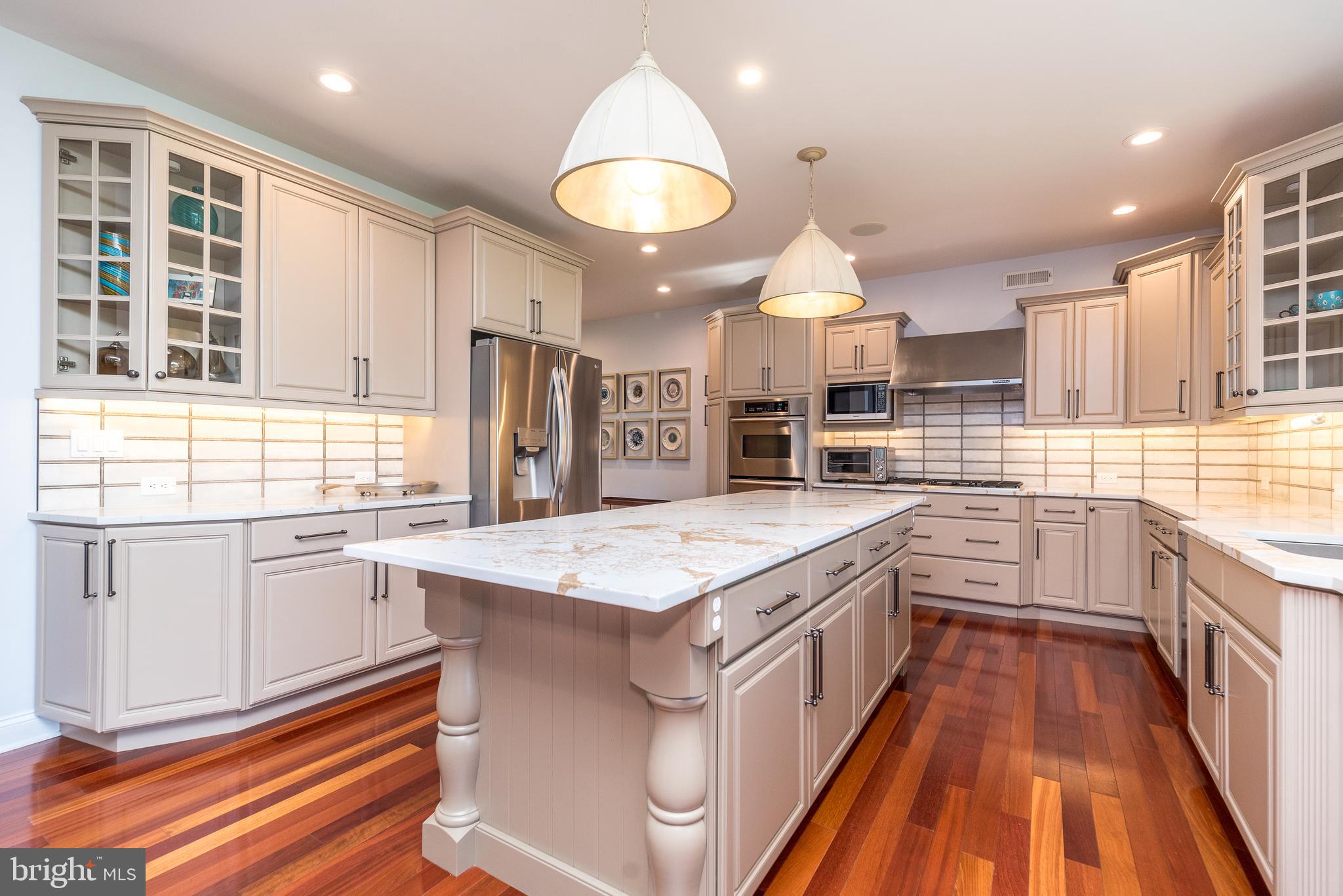 1367 Worthington Ct