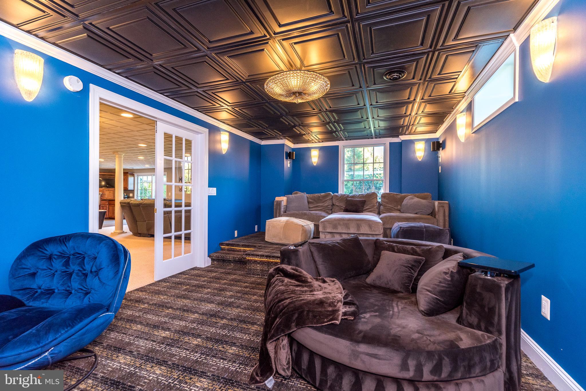 1367 Worthington Ct