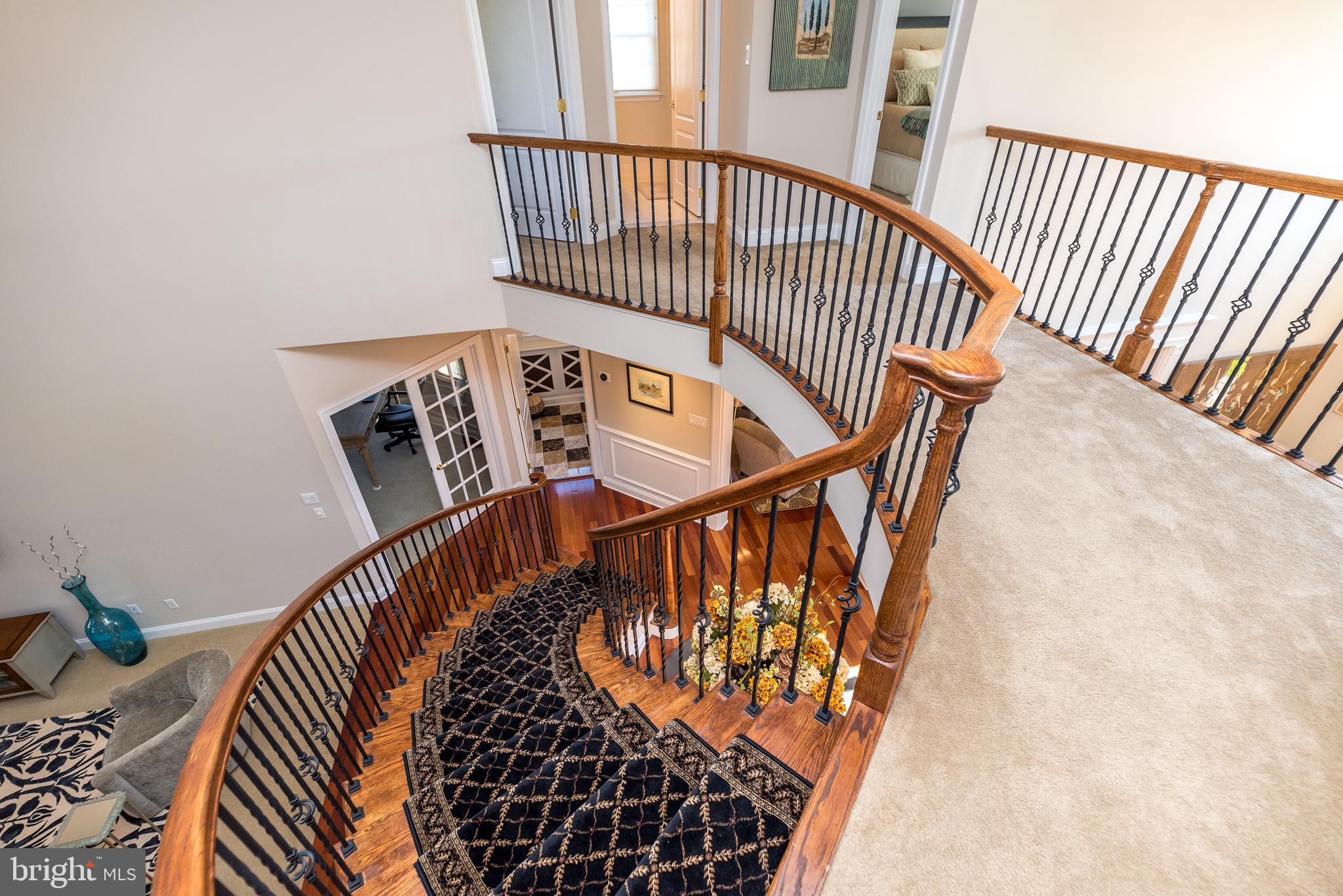 1367 Worthington Ct