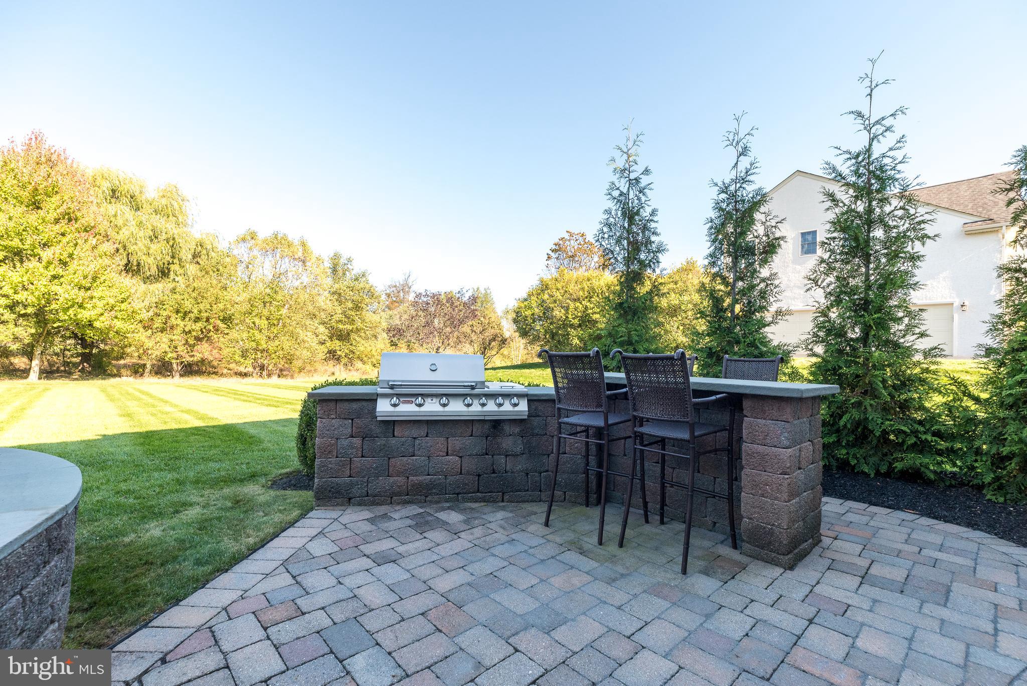 1367 Worthington Ct