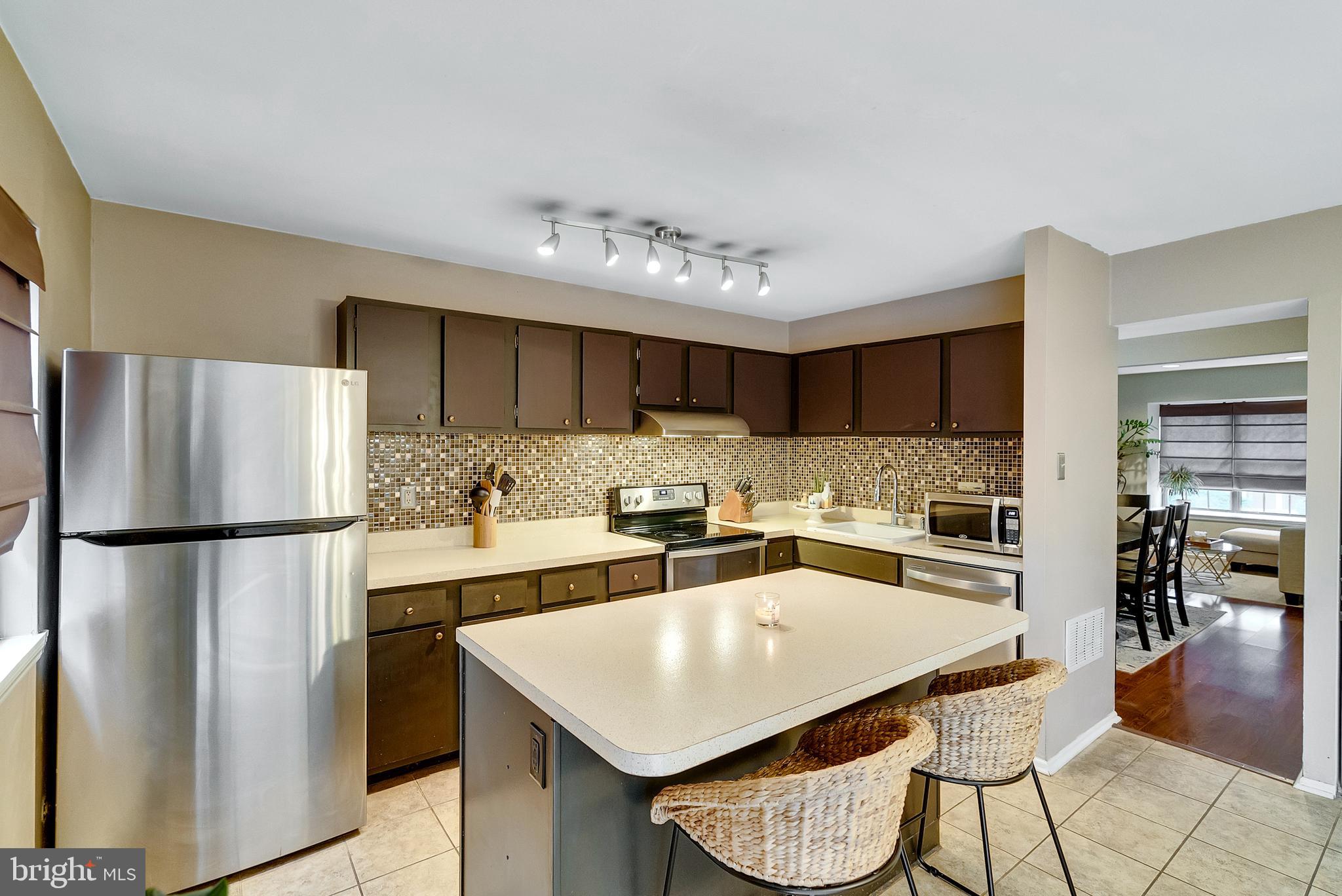 241 Birch Dr