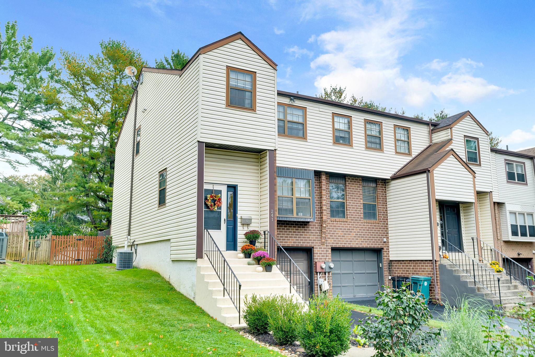 241 Birch Dr