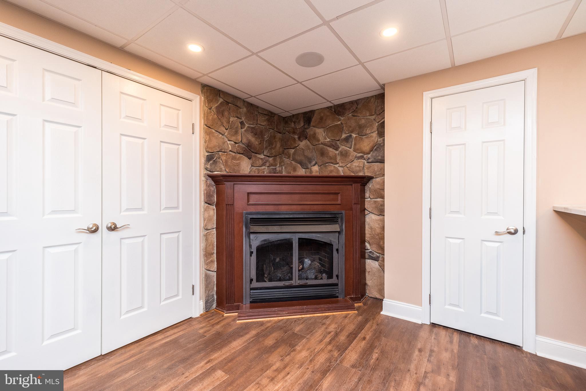 304 Regency Dr