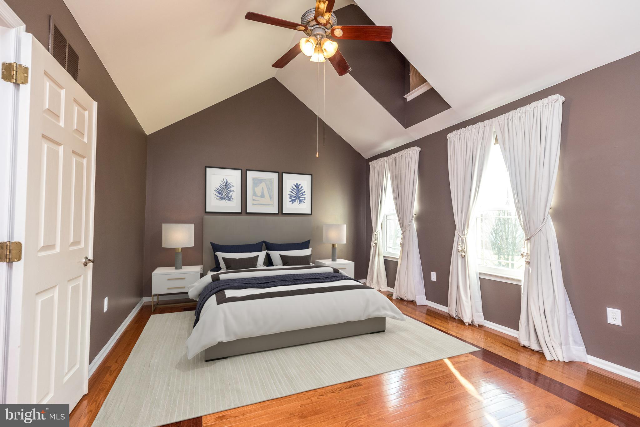 304 Regency Dr