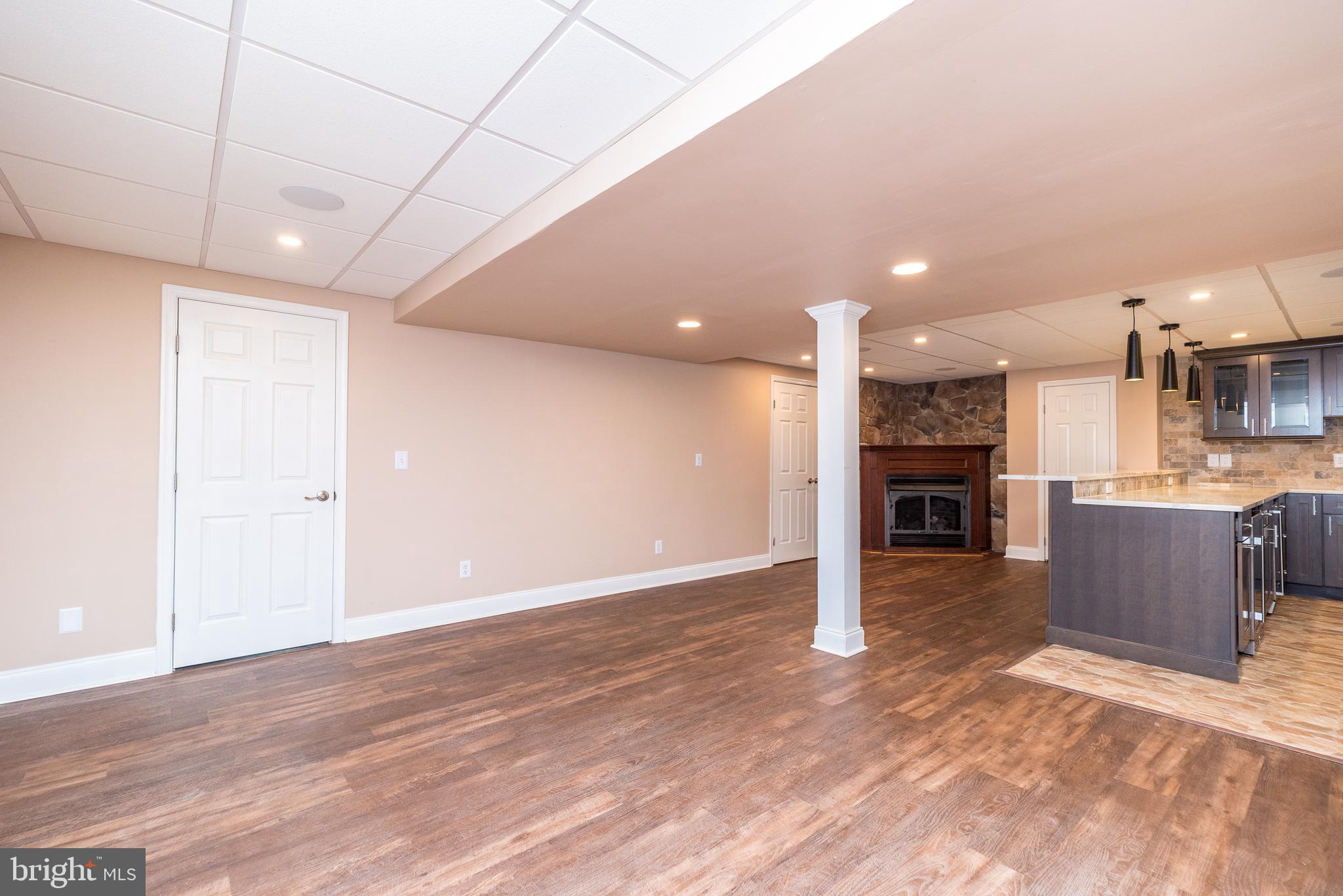 304 Regency Dr