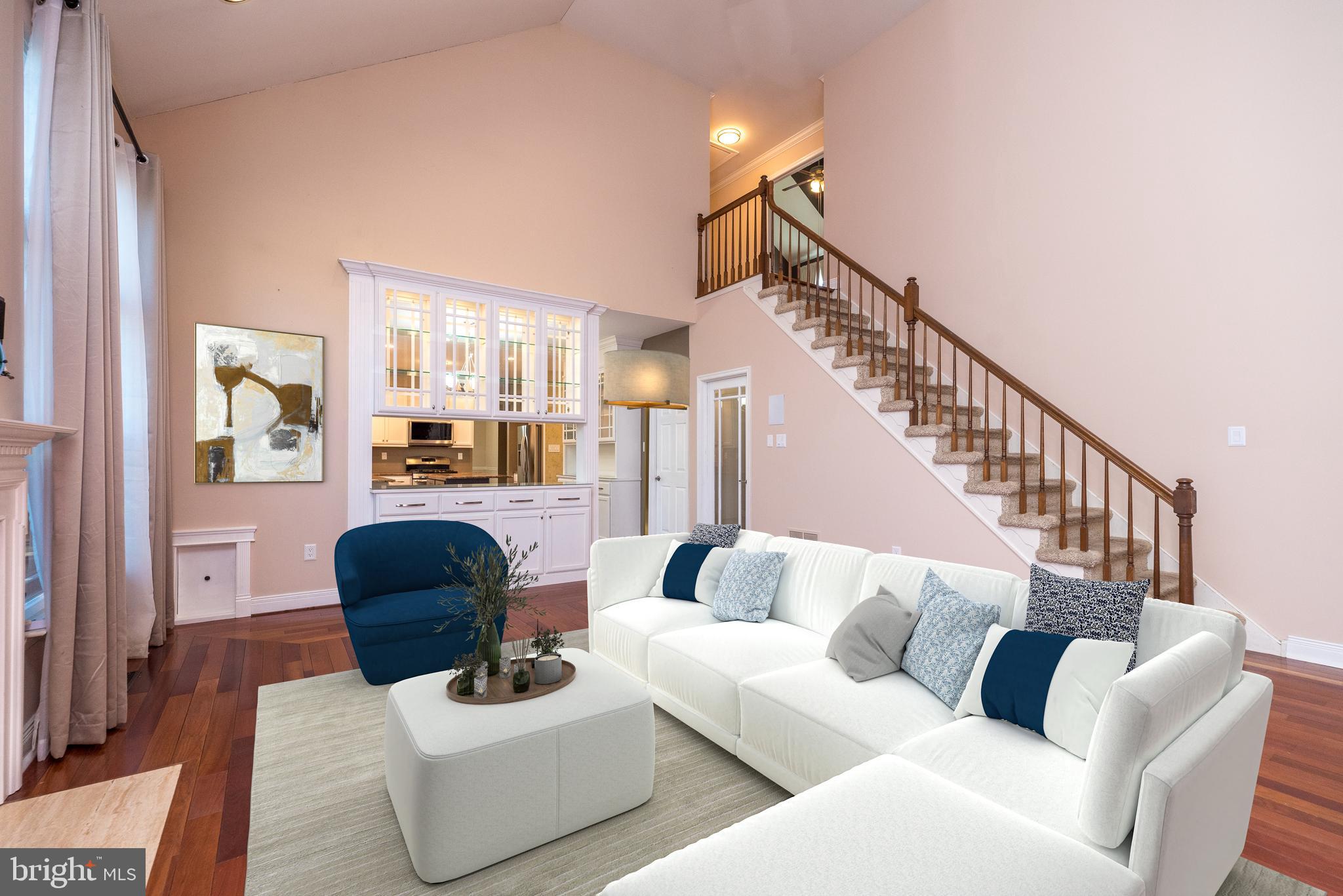 304 Regency Dr