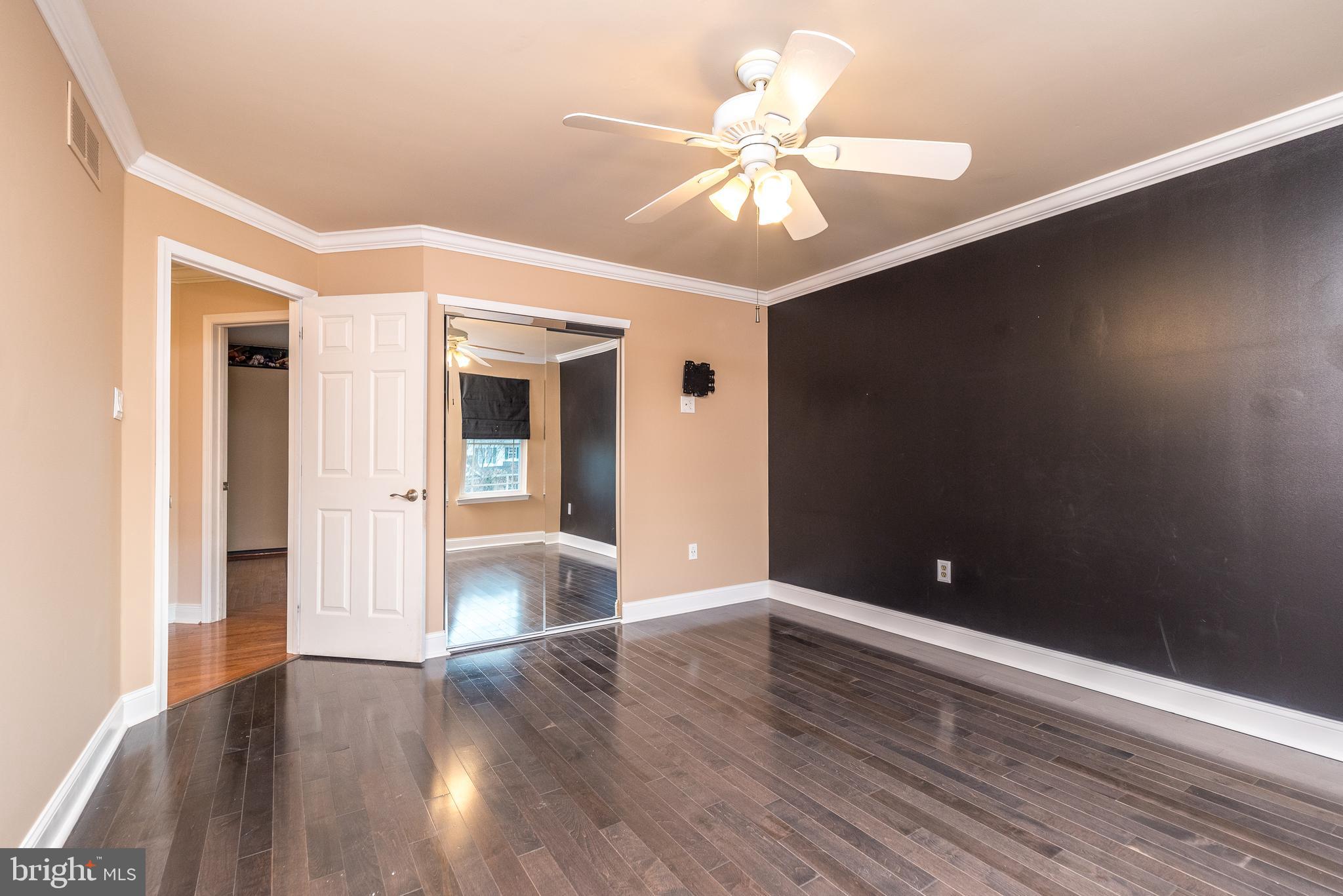 304 Regency Dr