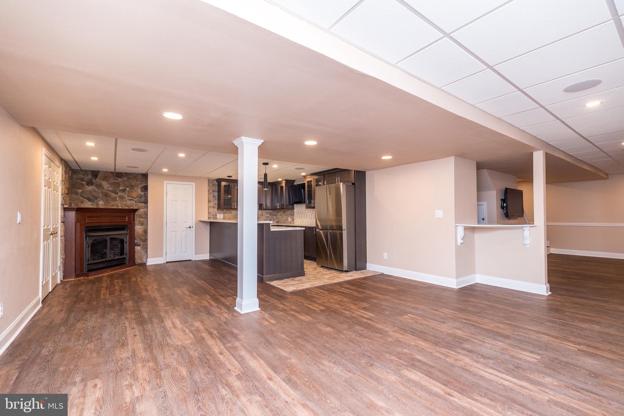 304 Regency Dr
