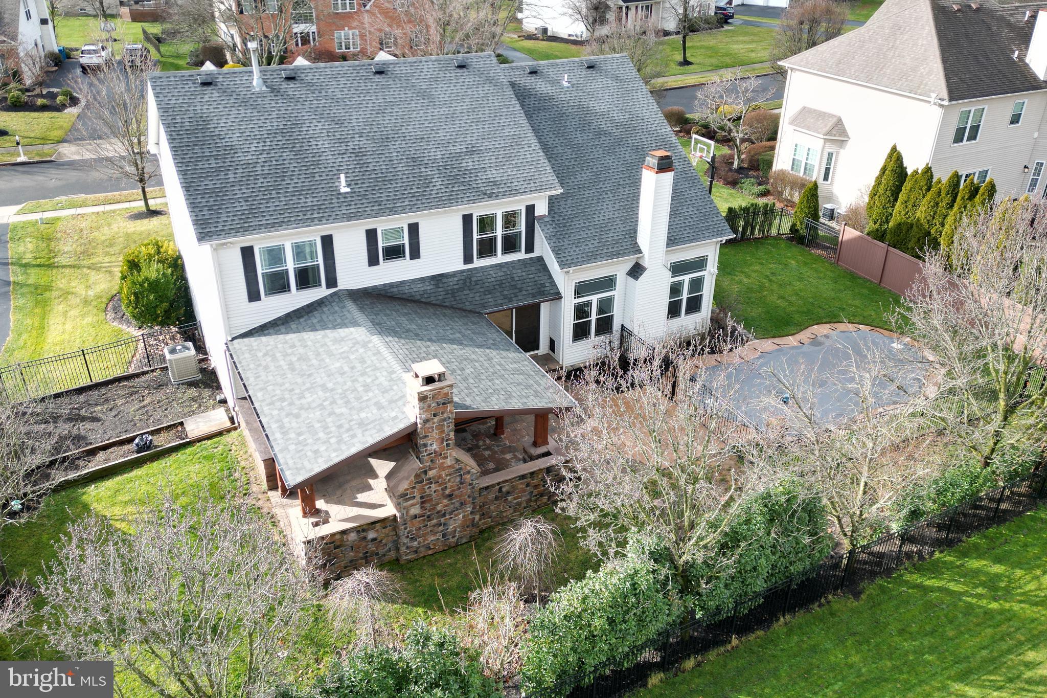 304 Regency Dr