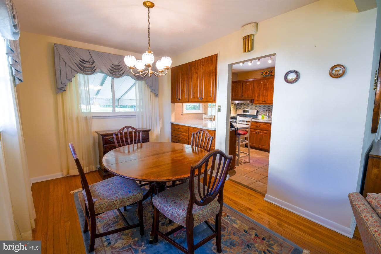 610 Wayland Rd